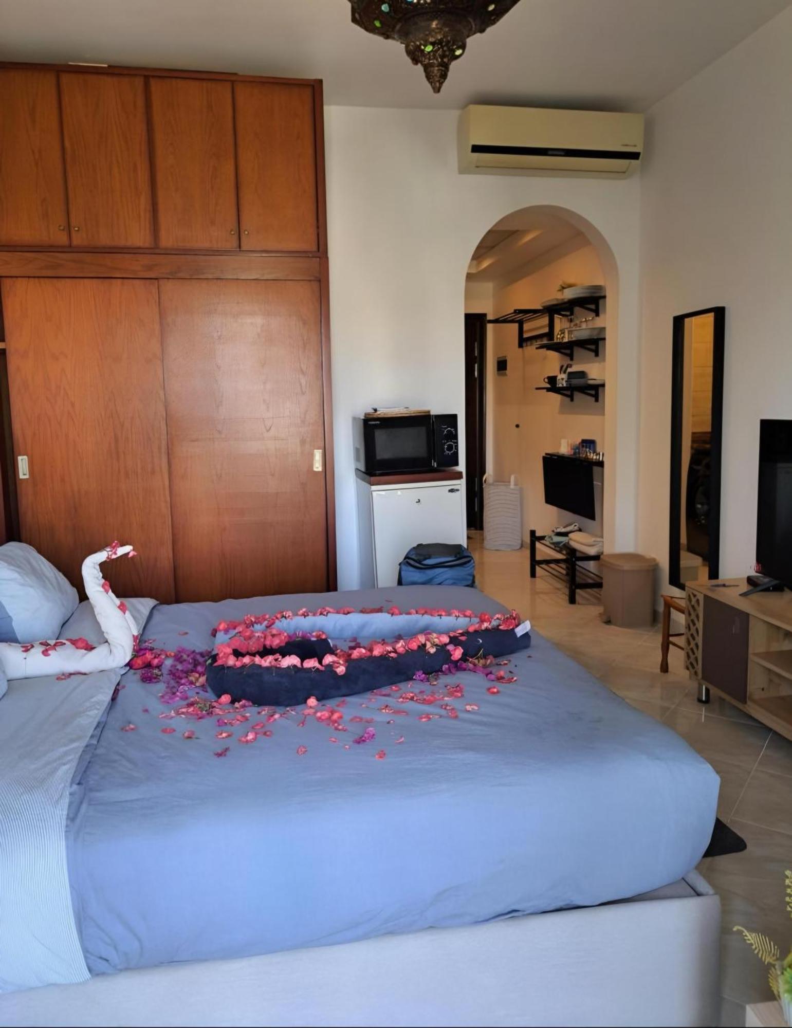 Luxury Beachfront Studio- Foreign Nationals Only ฮูร์กาดา ภายนอก รูปภาพ