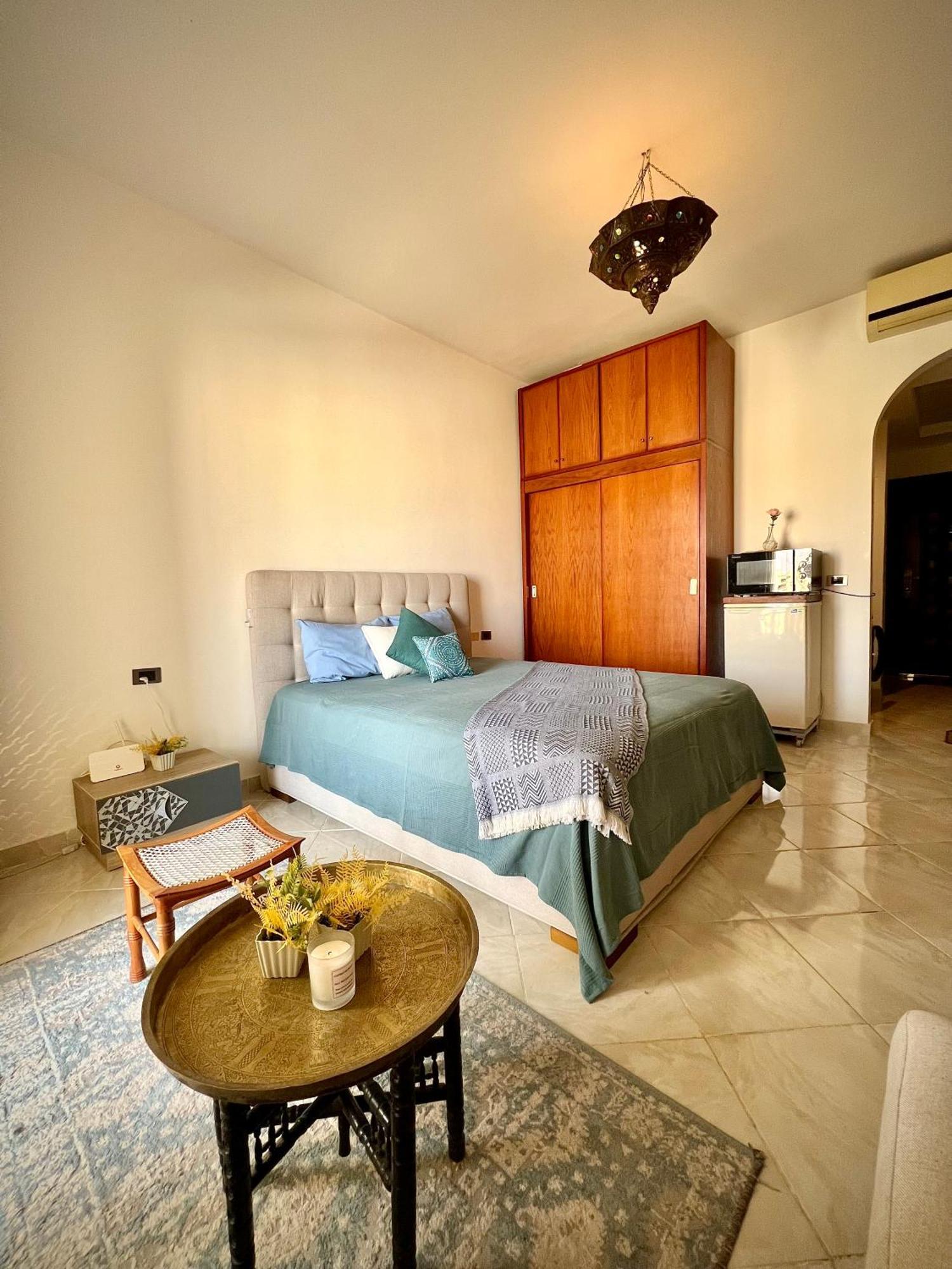 Luxury Beachfront Studio- Foreign Nationals Only ฮูร์กาดา ภายนอก รูปภาพ