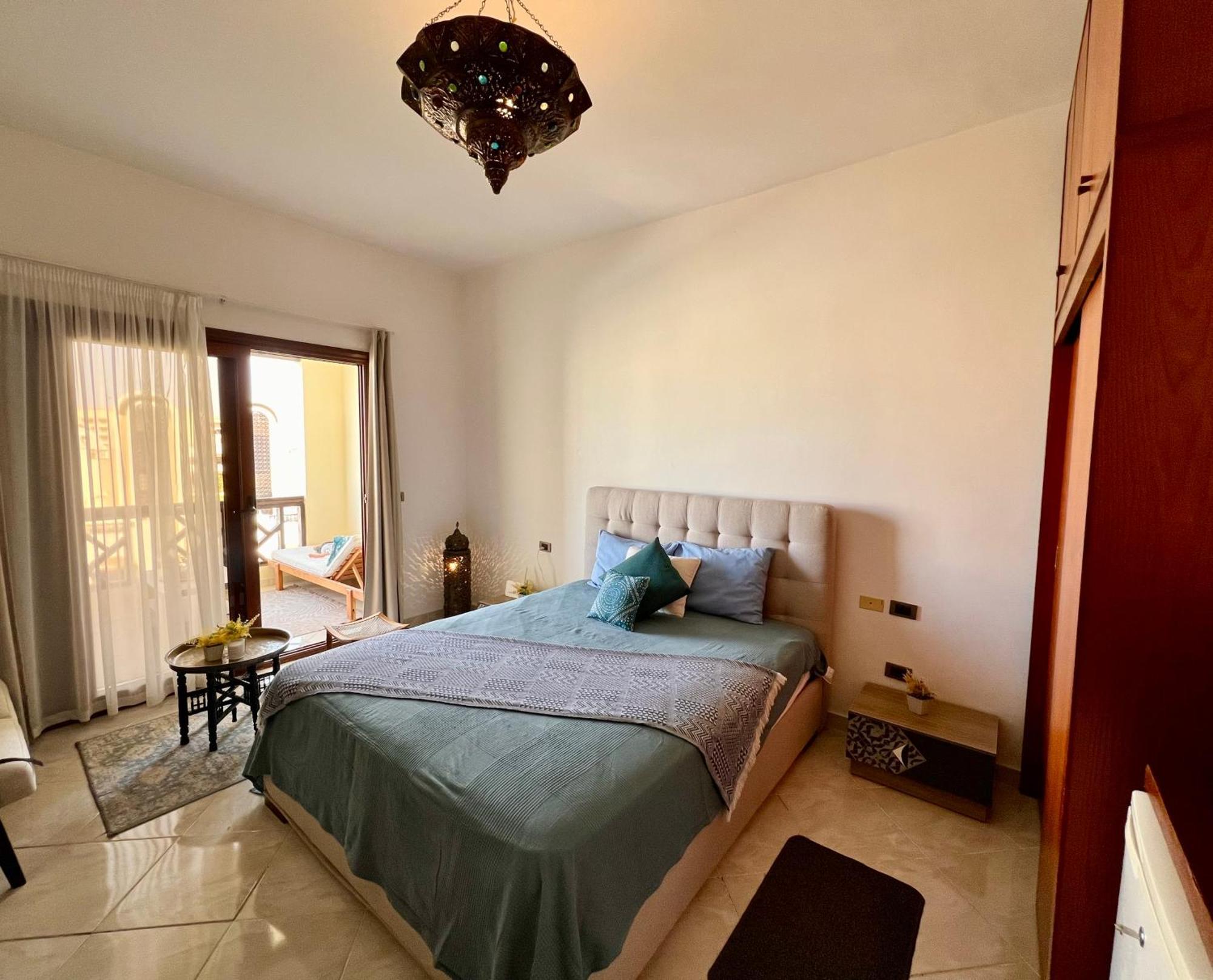 Luxury Beachfront Studio- Foreign Nationals Only ฮูร์กาดา ภายนอก รูปภาพ